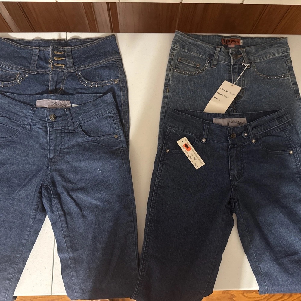 h.i.p. Women's Capri Jeans Lot 6 Pairs / Junior Sizes 1 & 5 Blue Classic Denim - Picture 11 of 16
